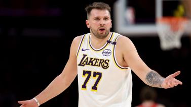 稳定输出！约基奇登场35分钟得到24分8篮板13助攻