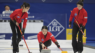 奥纳纳无缘非洲杯，真不怪曼联，这里头水很深、很深